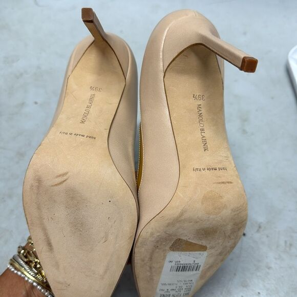Manolo Blahnik Gold and Tan Heels with Pointed Toe - LIKE NEW - Size 39.5 - Picture 3 of 4